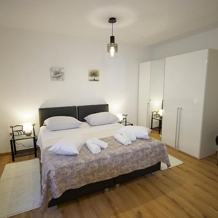 Apartment Ana Split Exteriör bild