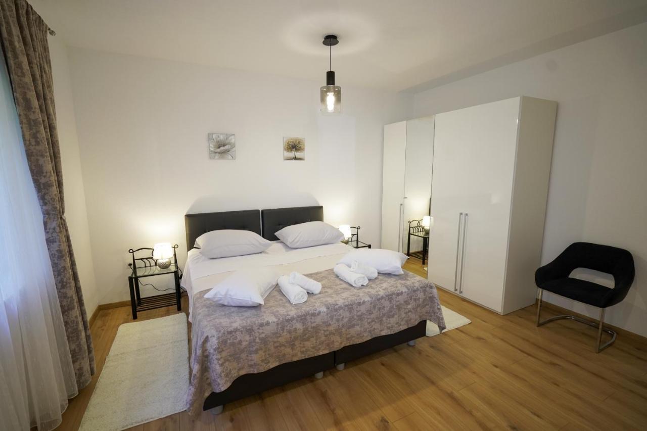 Apartment Ana Split Exteriör bild